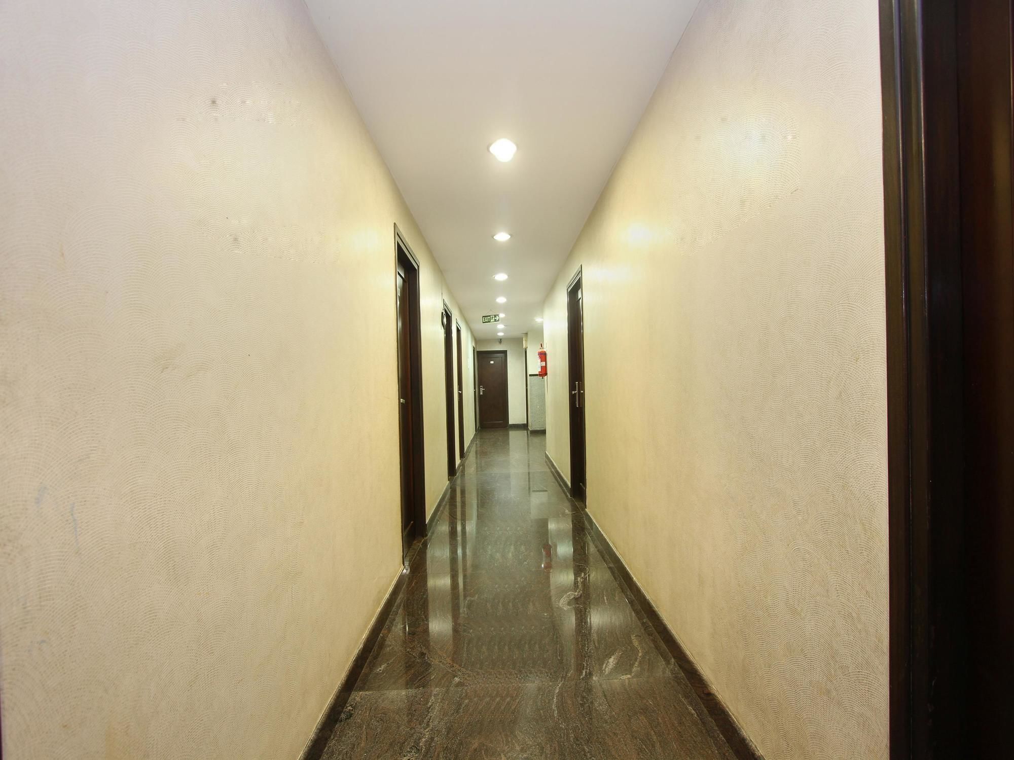 Oyo 435 Hotel Amshi International Bengaluru Zewnętrze zdjęcie